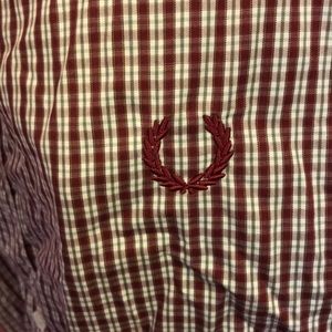 Fred Perry burgundy Cotonificio Albini button down